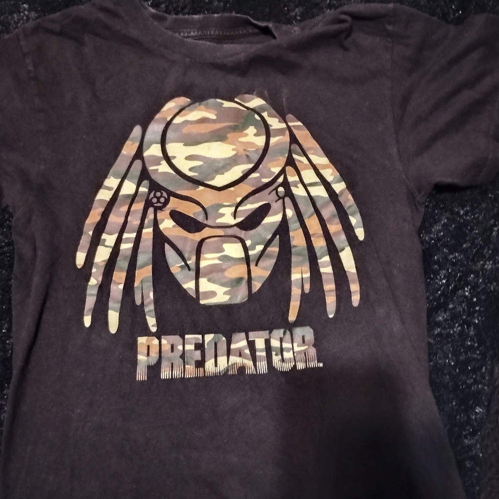 Predator Graphic Camo Tee - Black